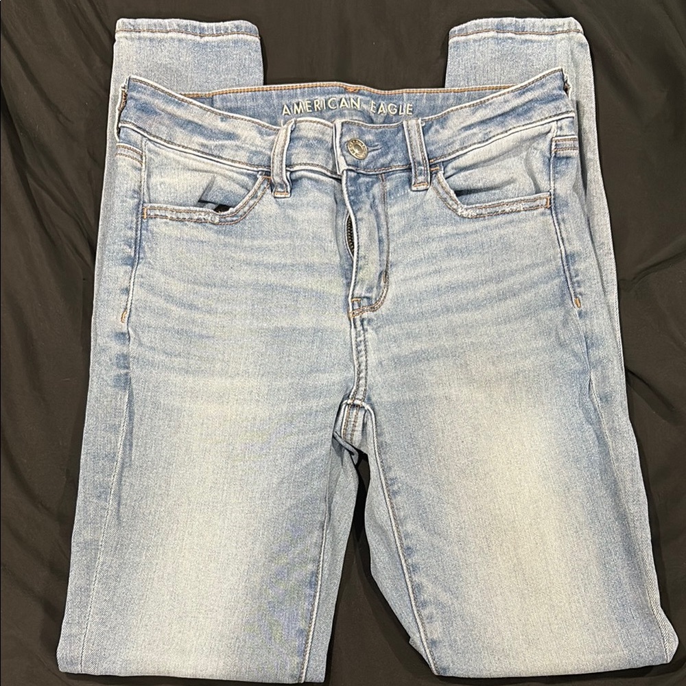 American Eagle Outfitters Blue Skinny Jeans with Vintage-Inspired Wash